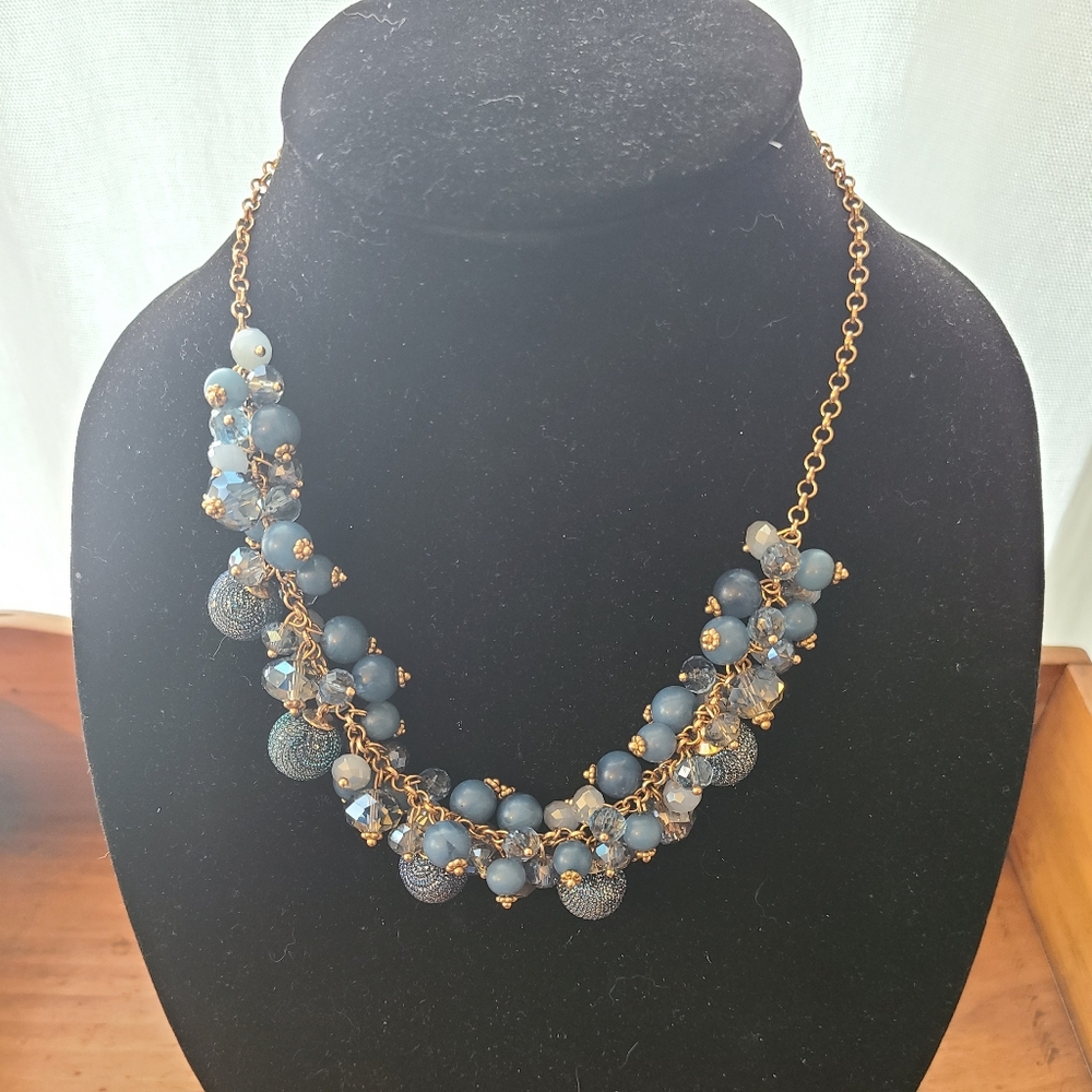 Statement necklace